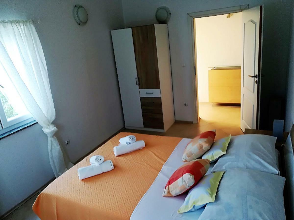Apartman Rosanda 1 Premuda ภายนอก รูปภาพ